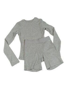 Women's Size XS Gray Ribbed Knit Pajama Set Long Sleeve Top And Shorts Lounge PJ